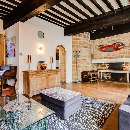 La Tours De La Porte De L Arbol Casa vacanze *